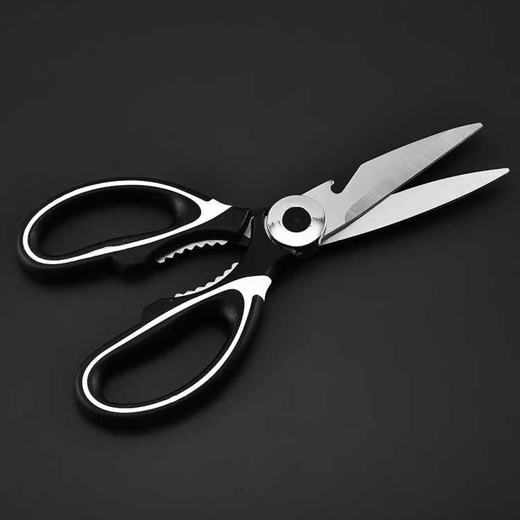 Wholesale from the manufacturer of multi-functional stainless steel kitchen scissors, walnut, fish-killing, powerful chicken bone scissors, black and white household scissors Application Scenario
