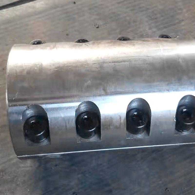 We produce 45# steel JQ/JQW type vertical installation rigid clamping couplings and process them as required details Picture