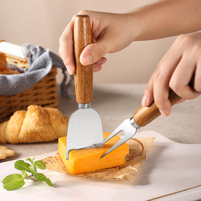 Cheese knife set, stainless steel cheese knife, wooden handle cheese butter knife and fork set, European-style baking cheese butter knife Specification drawing