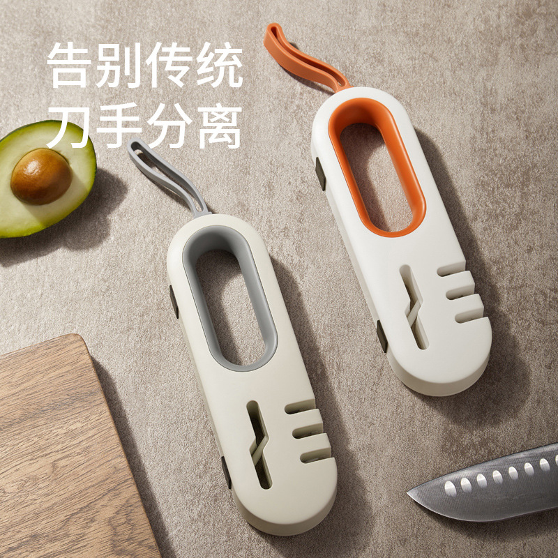 Multi-functional knife sharpener, four-in-one knife and scissors, multi-functional anti-slip kitchen knife sharpener, household kitchen knife sharpener Application Scenario