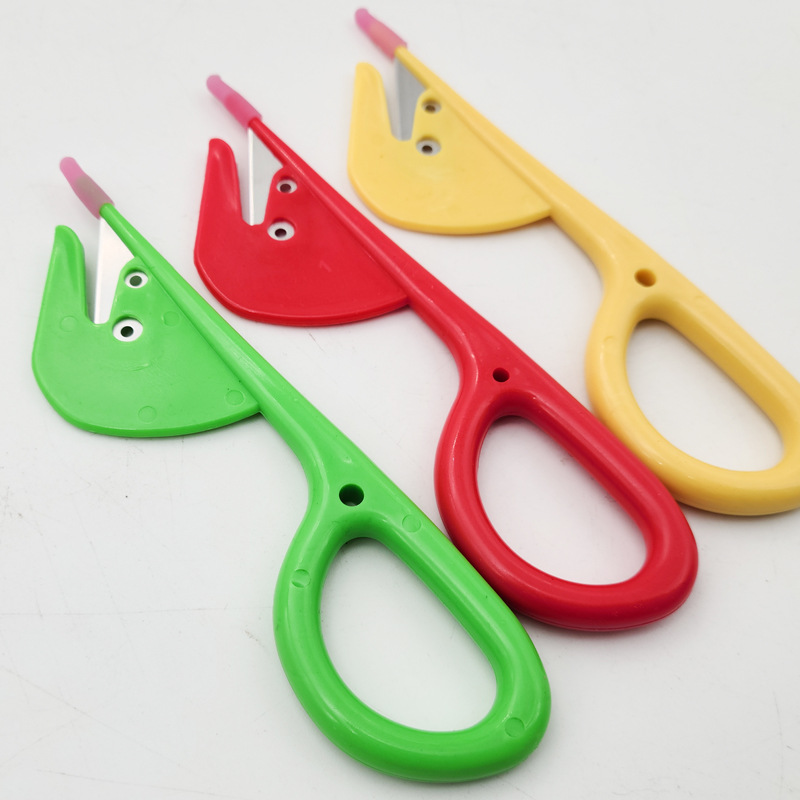 Stainless steel thickened poultry intestine scissors, chicken, duck and goose intestine cleaning knives, intestine piercing knives, loach, eel and small fish cavity opening knives full figure