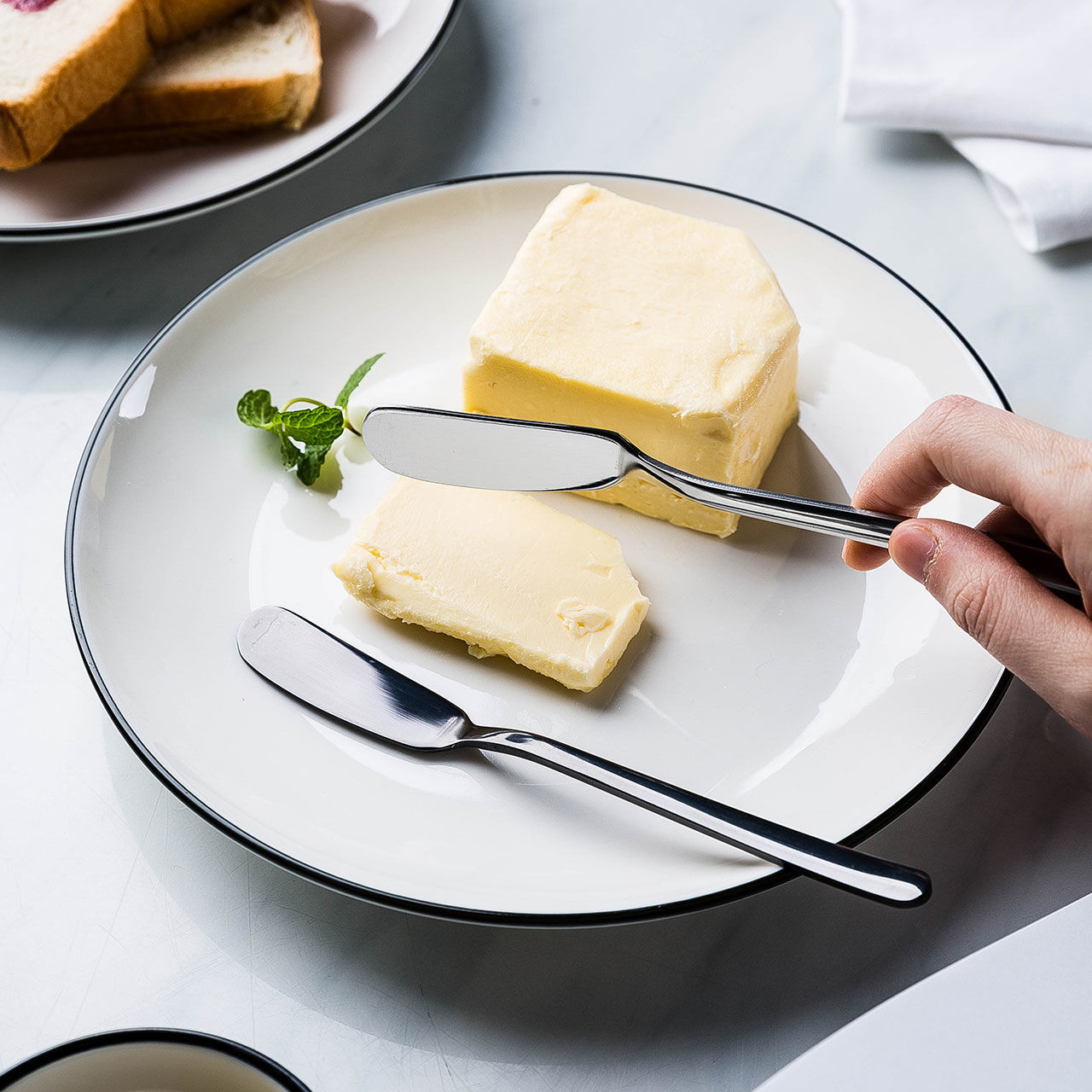304 Butter knife, butter knife, cheese dessert spread knife, spatula knife, jam spatula, thickened stainless steel Western cuisine knife Application Scenario
