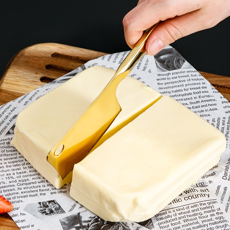 Western-style baking bread butter knife, stainless steel cheese scraper knife, cheese planer knife, multi-functional sharp knife, butter square knife Application Scenario