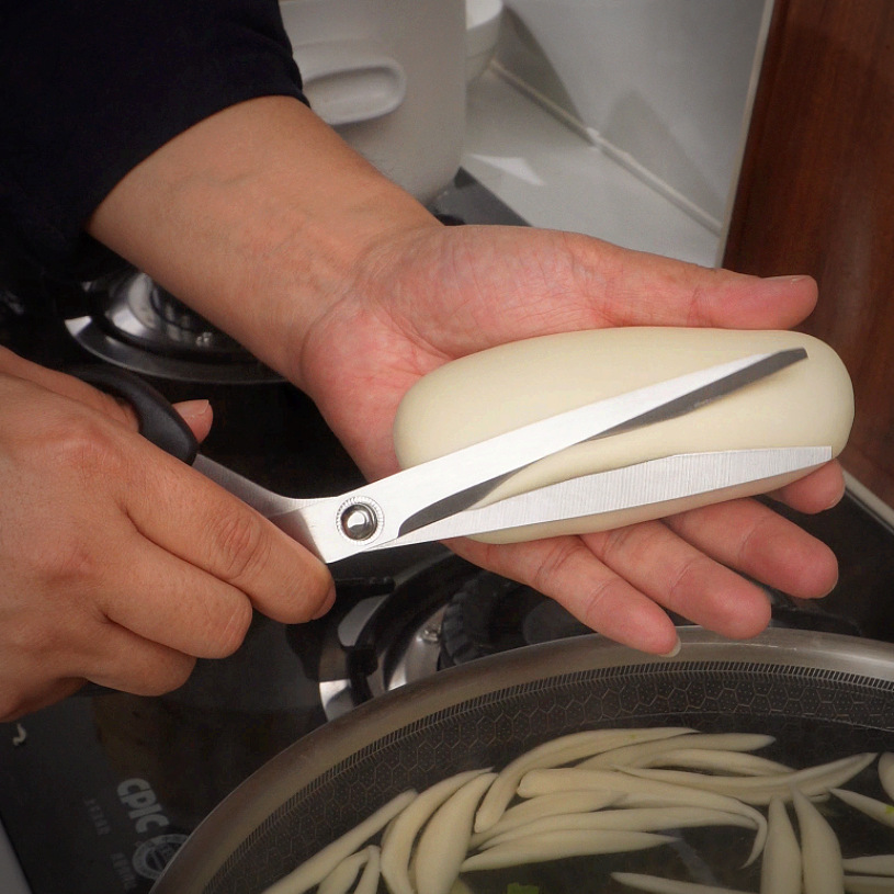 Shanxi specialty noodle tools: Special large scissors for scissors noodles, fish roe scissors, dough curd scissors, manganese steel scissors details Picture