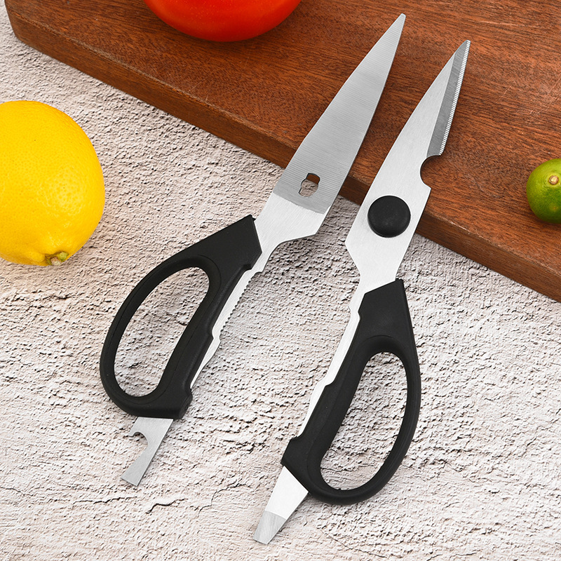 Wholesale of multi-functional stainless steel 3.0 kitchen scissors from the manufacturer, household chicken bone disassembly, fish-killing scissors, food and barbecue scissors Application Scenario