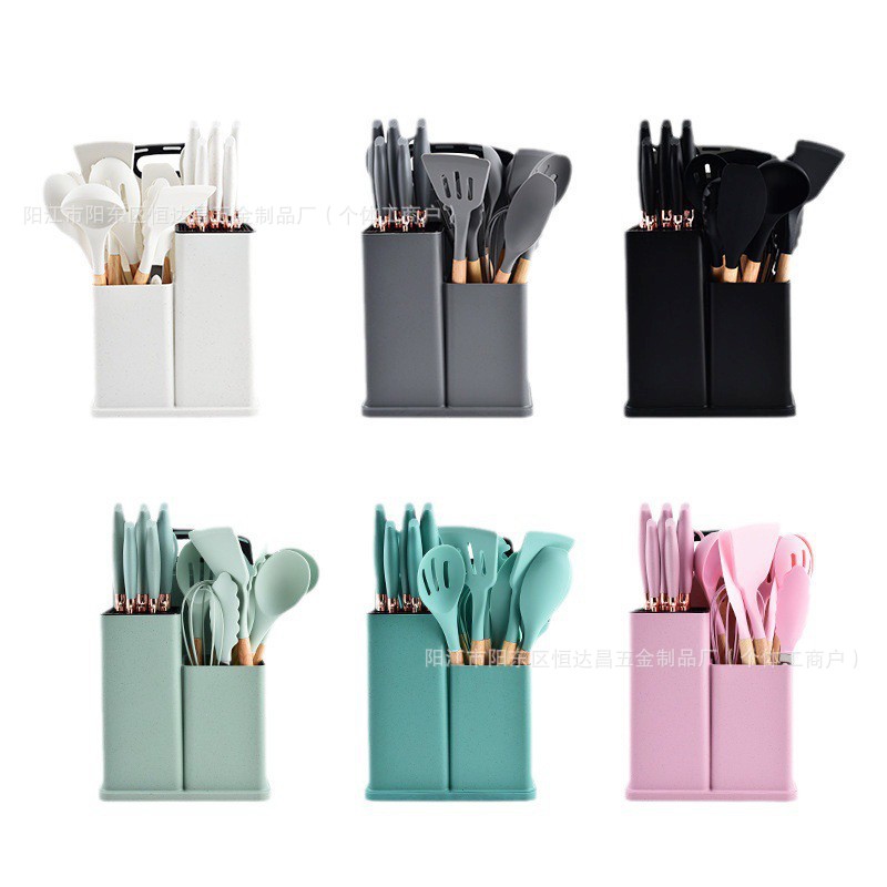 Amazon's best-selling 19-piece set of silicone kitchenware, acrylic base kitchen knives, spatulas, spoons and cooking utensils Application Scenario