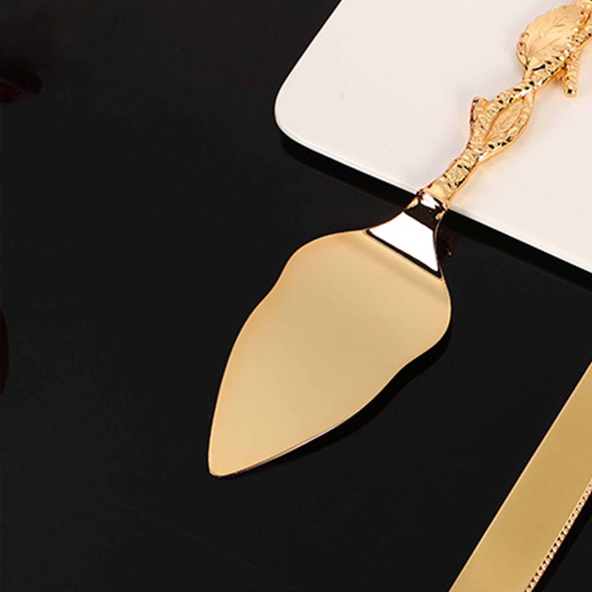 Cake knife spatula, Western tableware set, metal alloy wedding ornaments, exquisite home set, large rose knife spatula Specification drawing