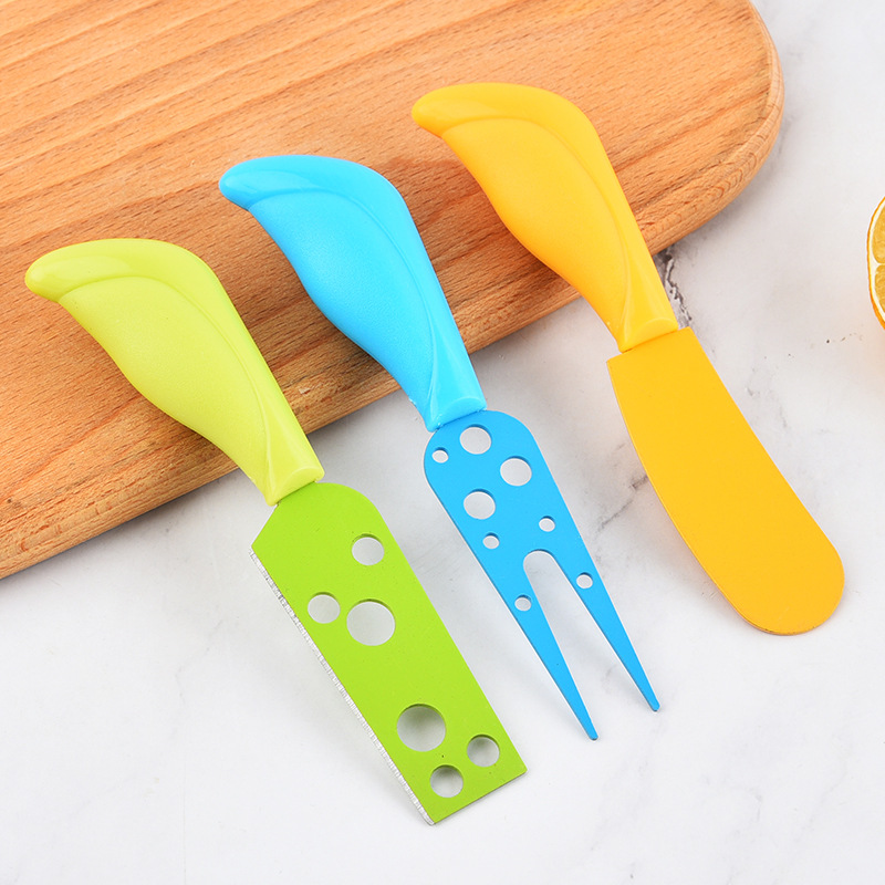 In-stock baking tools: Cheese knife five-piece set, cheese knife tool set, cheese knife fork, spatula Application Scenario