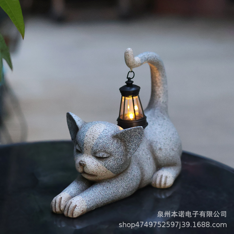 Outdoor solar-powered statue lights, garden statues, resin cat animal ornaments, handicrafts, courtyard lights, lawn decorations Specification drawing