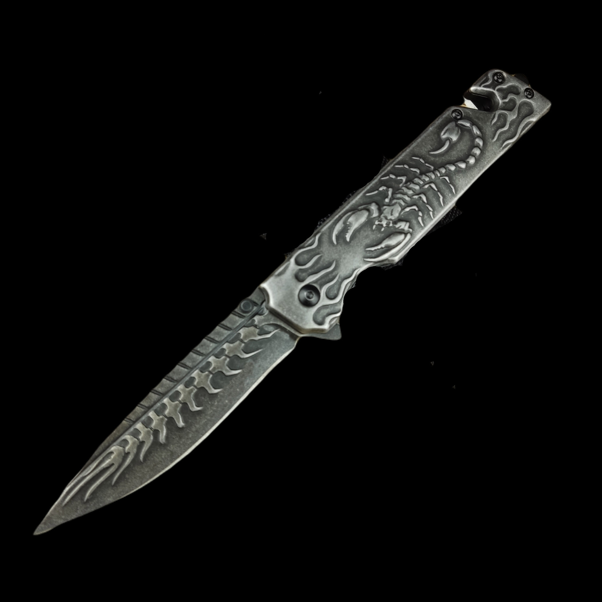 Creative Fire Scorpion Folding knife, all-steel embossed knife, multi-functional portable and exquisite folding knife, factory direct sales and wholesale Application Scenario