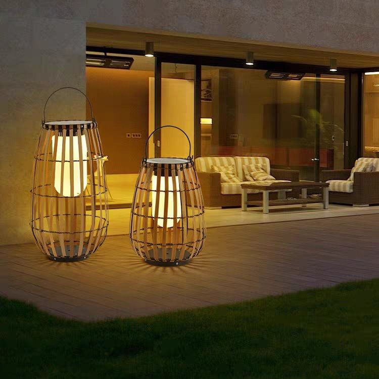 Solar outdoor lights, courtyard lights, garden decoration floor lights, villa lawn lights, waterproof outdoor terrace atmosphere lights Application Scenario