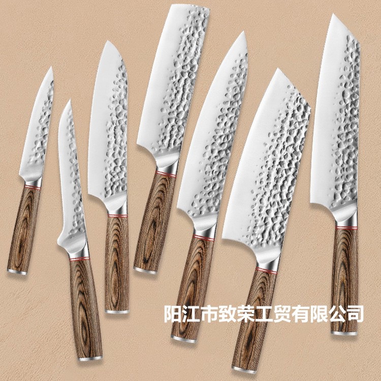 A 7-piece set of hand-forged kitchen knives with yellow wooden handles from an export-oriented manufacturer, Amazon knives, and chef knives full figure