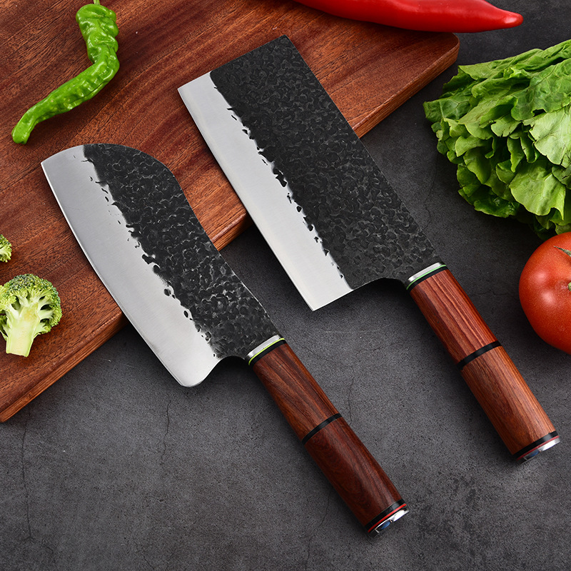 Hand-forged hammered three-piece steel kitchen knife for cutting vegetables, meat and slices, high-hardness and sharp, small red sandalwood kitchen knife full figure