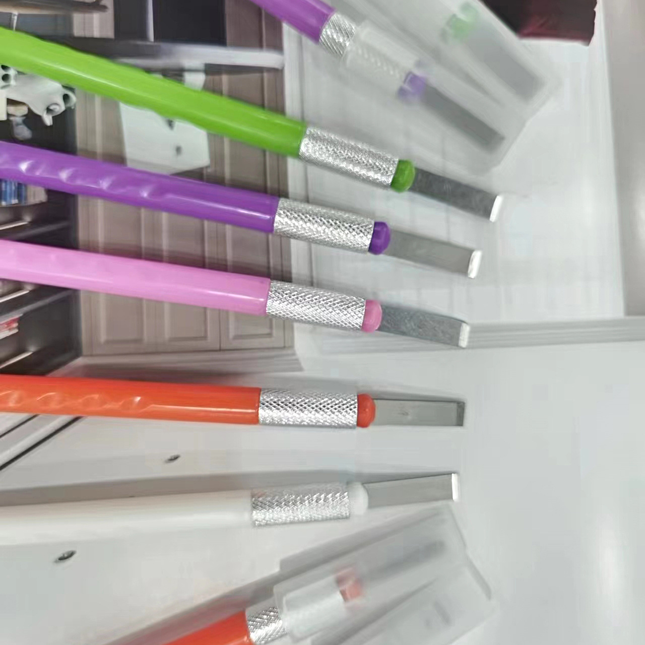 Factory direct supply of hand-held journal ABS rod engraving knives, paper-cutting rubber stamp cutting utility knives, mobile phone film application flat head engraving knives Specification drawing