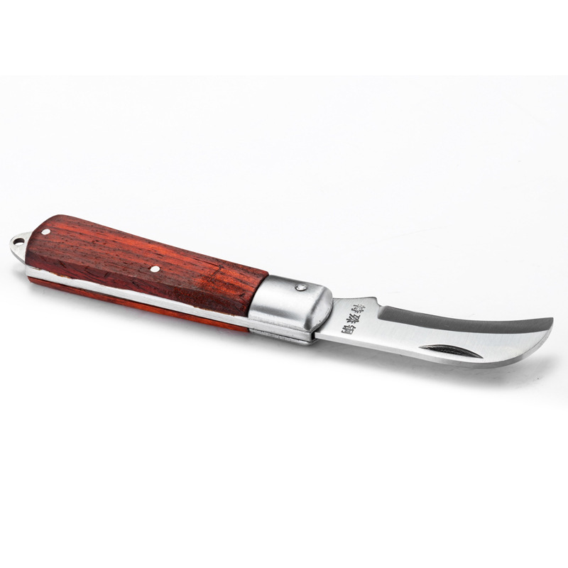 SATA Seda Electrician Knife 03109 Folding electrician knife, wooden handle insulated cable stripping knife, straight edge stripping knife, curved Application Scenario