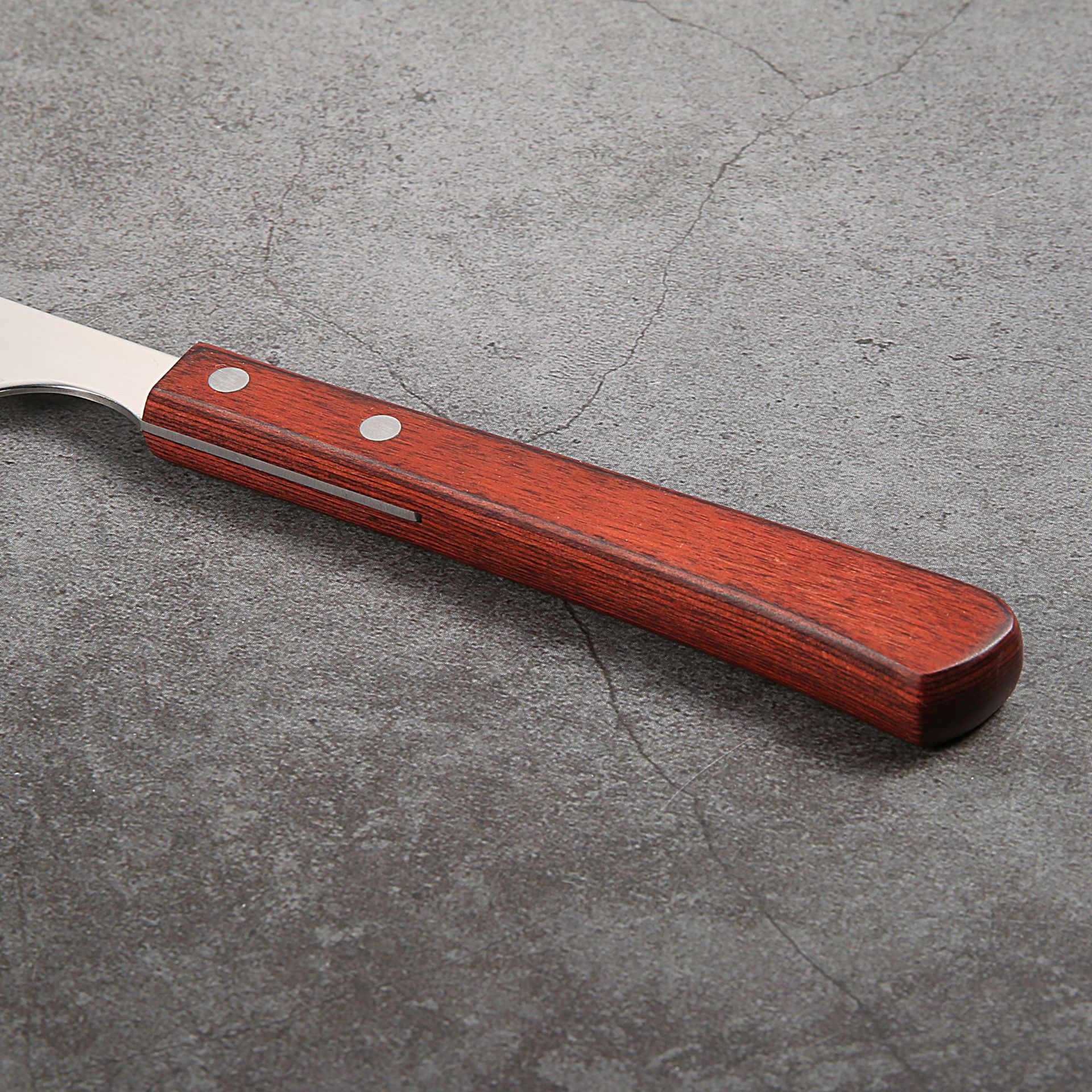 In-stock cross-border outdoor portable steak knife, stainless steel serrated steak knife, home dining knife, red color wooden handle Western dining knife details Picture