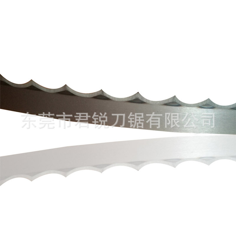 We supply EPS foam board cutting saw blades, sponge knives, vertical cutting machine blades, quenched crescent knives, and wavy saw blades full figure