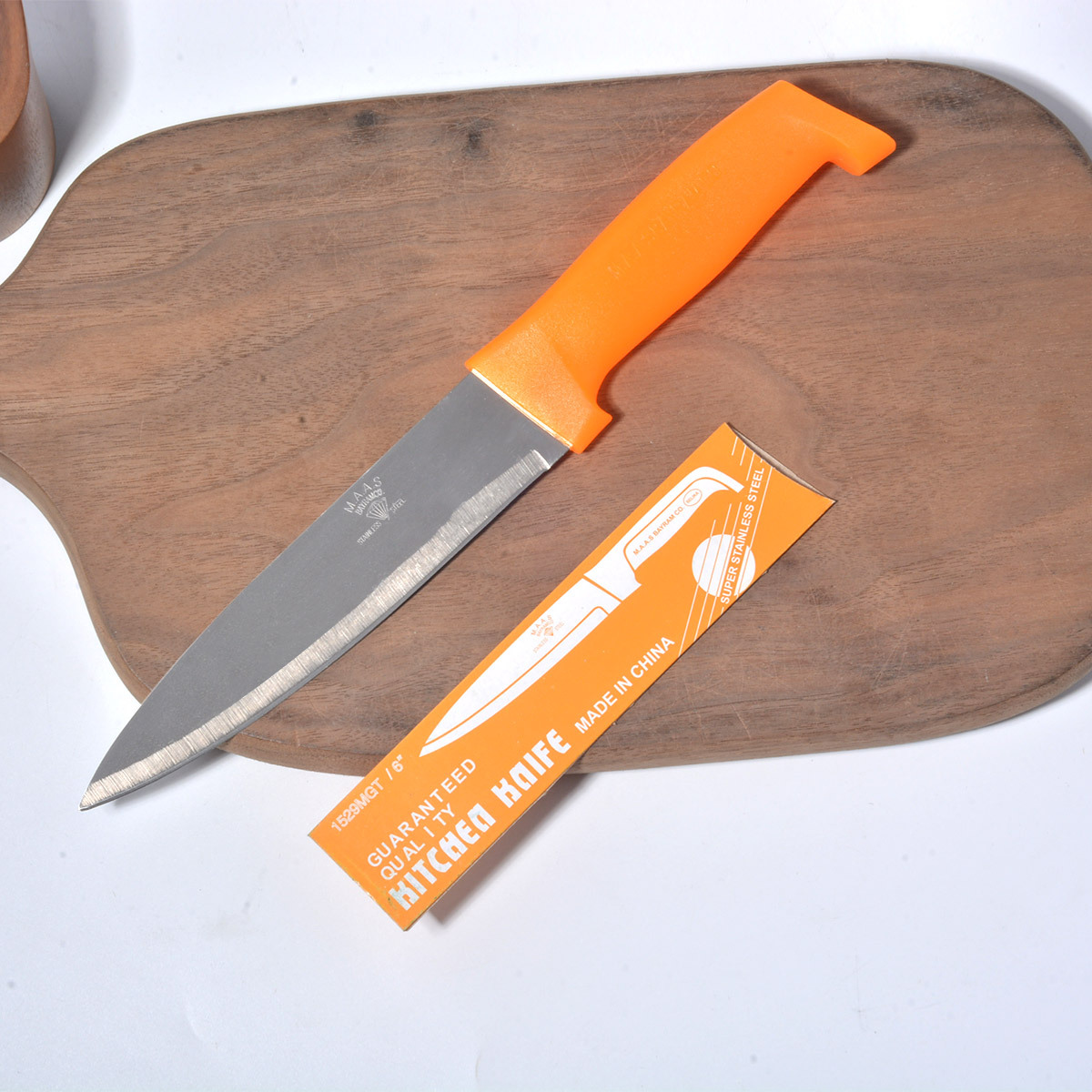 Wholesale stainless steel chef knives, household kitchen slicing knives, plastic-handled cooking chef knives and kitchen knives from the manufacturer full figure