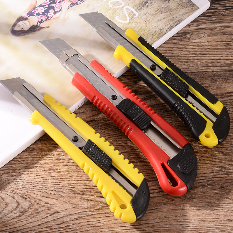 Stainless steel multi-functional utility knife, rubber-coated paper cutting knife, home decoration and building materials tool knife, office stationery knife manufacturer wholesale full figure
