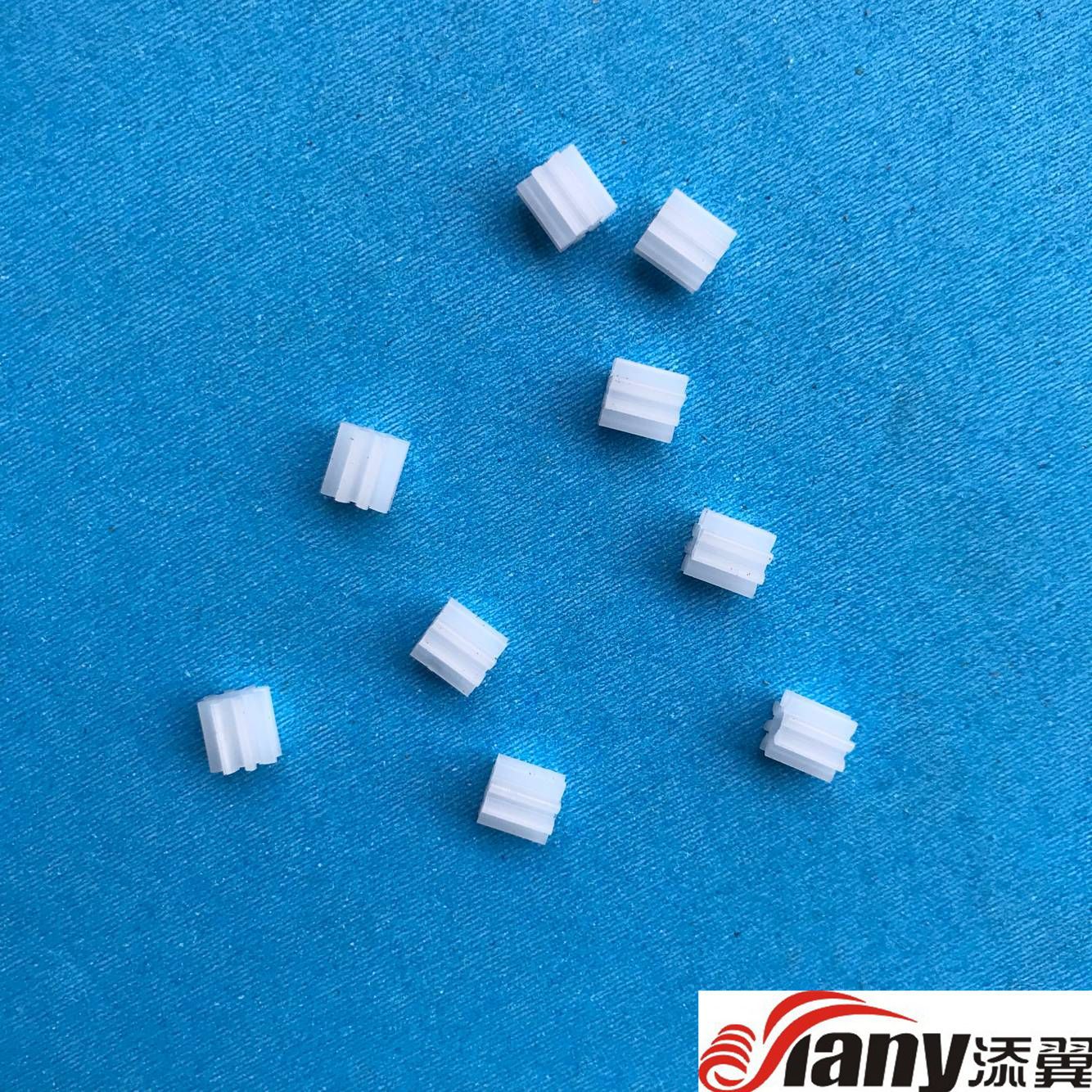 Factory direct sales of plastic cylindrical motor gears 1008A. Good tooth shape, less prone to chipping, as tough as plastic gears Application Scenario