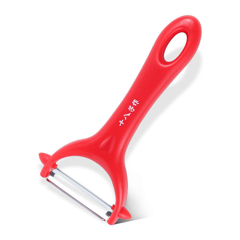 The 18 Kids Peeler is a kitchen household peeler, a fruit peeler, a melon peeler, and a potato peeler Application Scenario