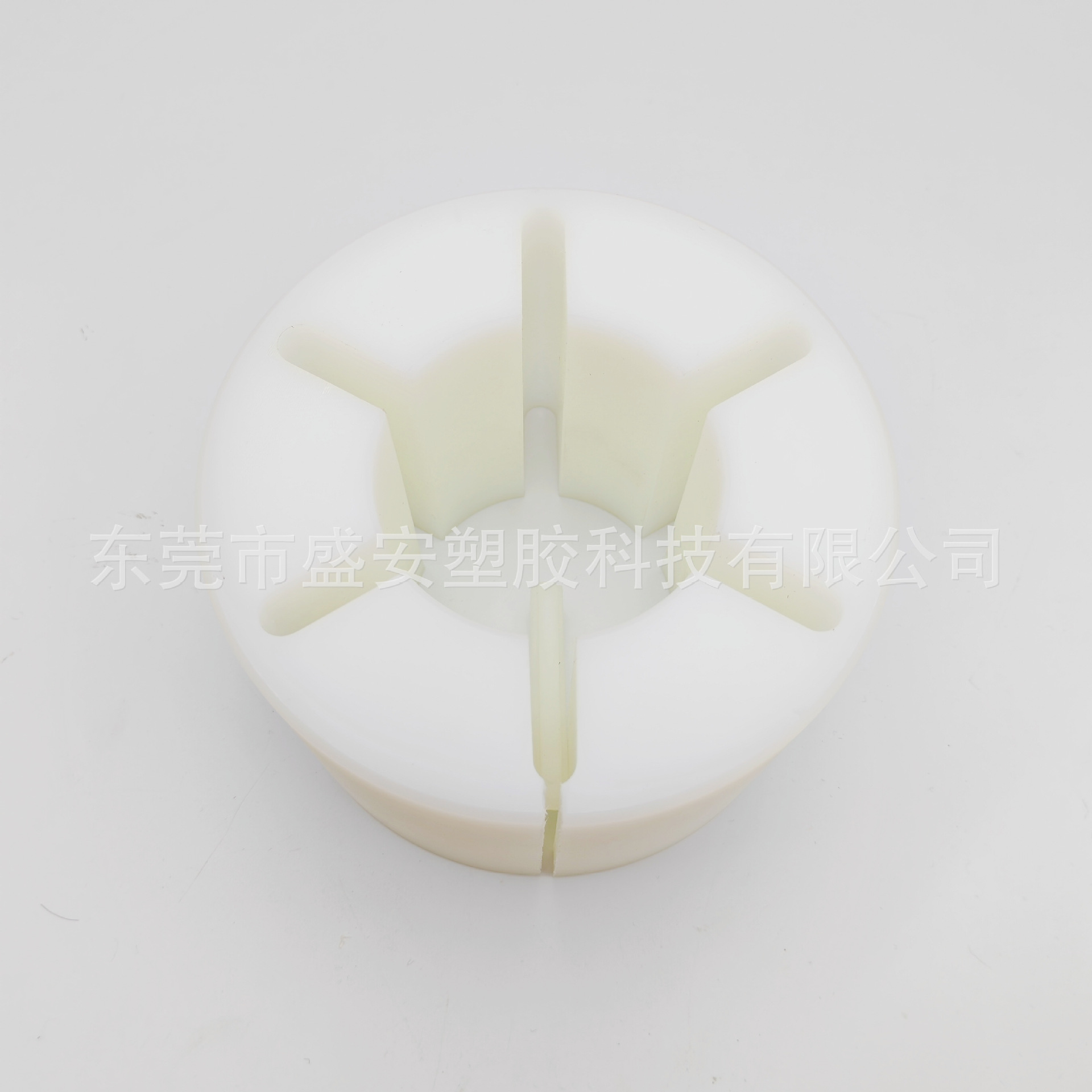 Tape slitting machine accessories: 3-inch integrated air expansion shaft nylon sleeve slitting and winding air expansion shaft jacketed plastic Specification drawing