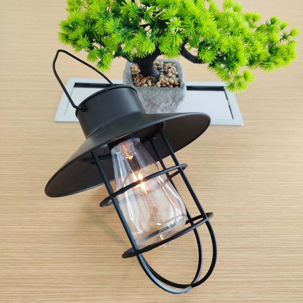 Solar retro explosion-proof lamp, solar lamp, outdoor garden lamp, automatic lighting at dark, garden hanging lamp, ambient lamp Specification drawing