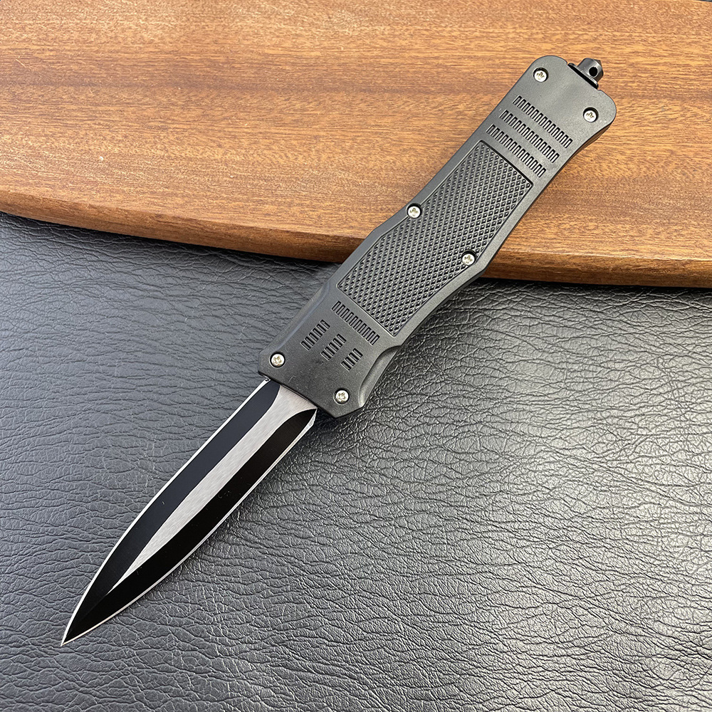 The multi-functional straight knife, outdoor folding knife, wilderness survival self-defense knife and portable tactical knife of the Toothed Dragon undefined