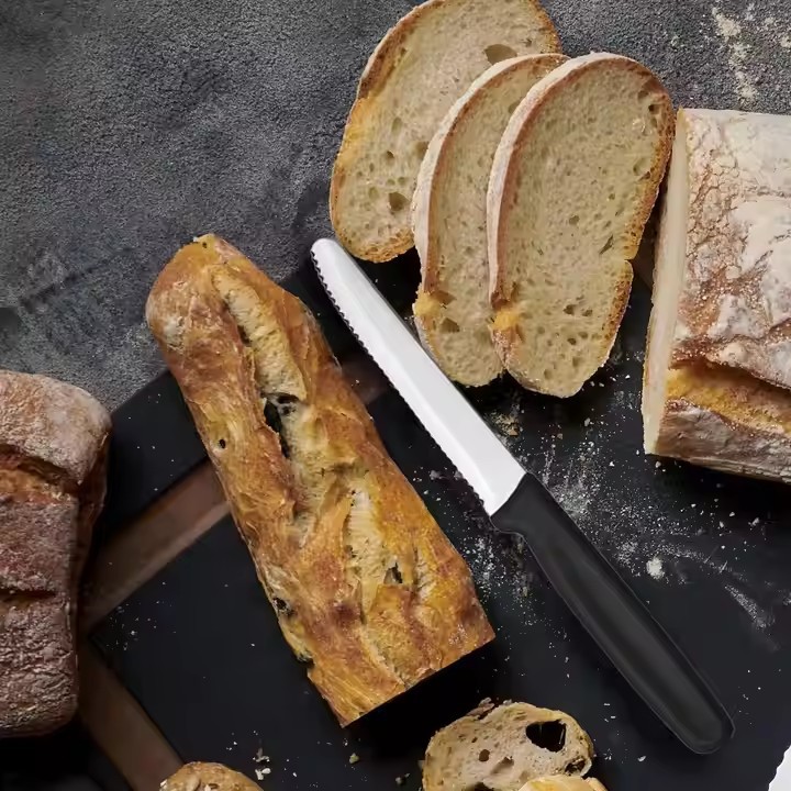 Wholesale steak knife PP with hanging, round handle, toothed Western food knife, restaurant and hotel steak knife, bread serrated toast knife details Picture