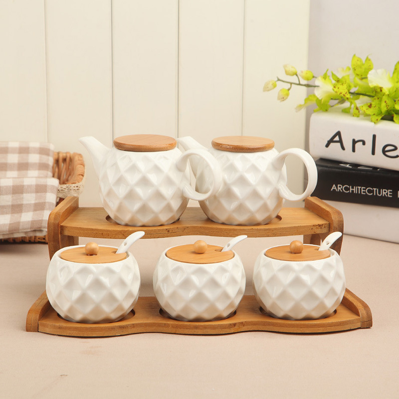 Ceramic seasoning bottles and jars, kitchenware seasoning boxes, salt jars, sugar, monosodium glutamate, pepper seasoning boxes, household chili seasoning jars Specification drawing