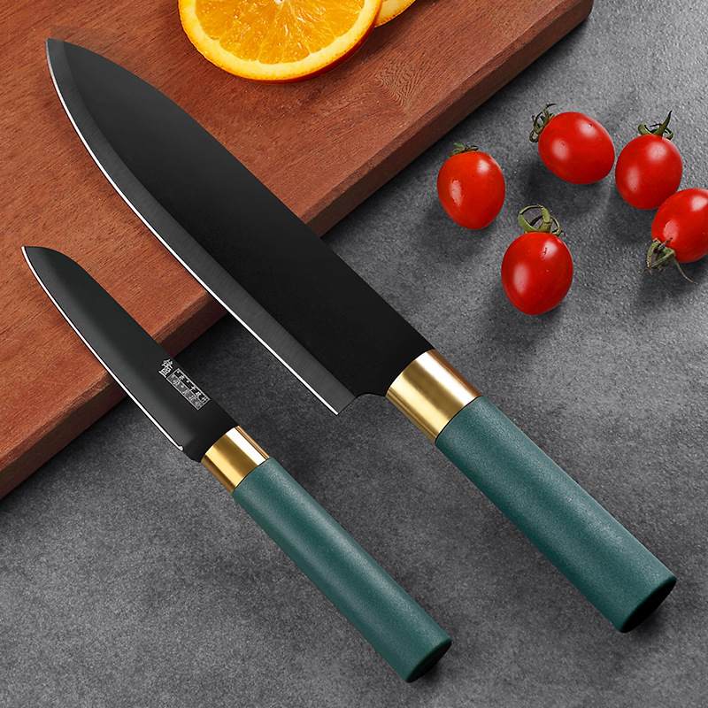 German-style stainless steel fruit knife, household texture peeler, dormitory portable student knife for cutting vegetables, meat and complementary foods Application Scenario