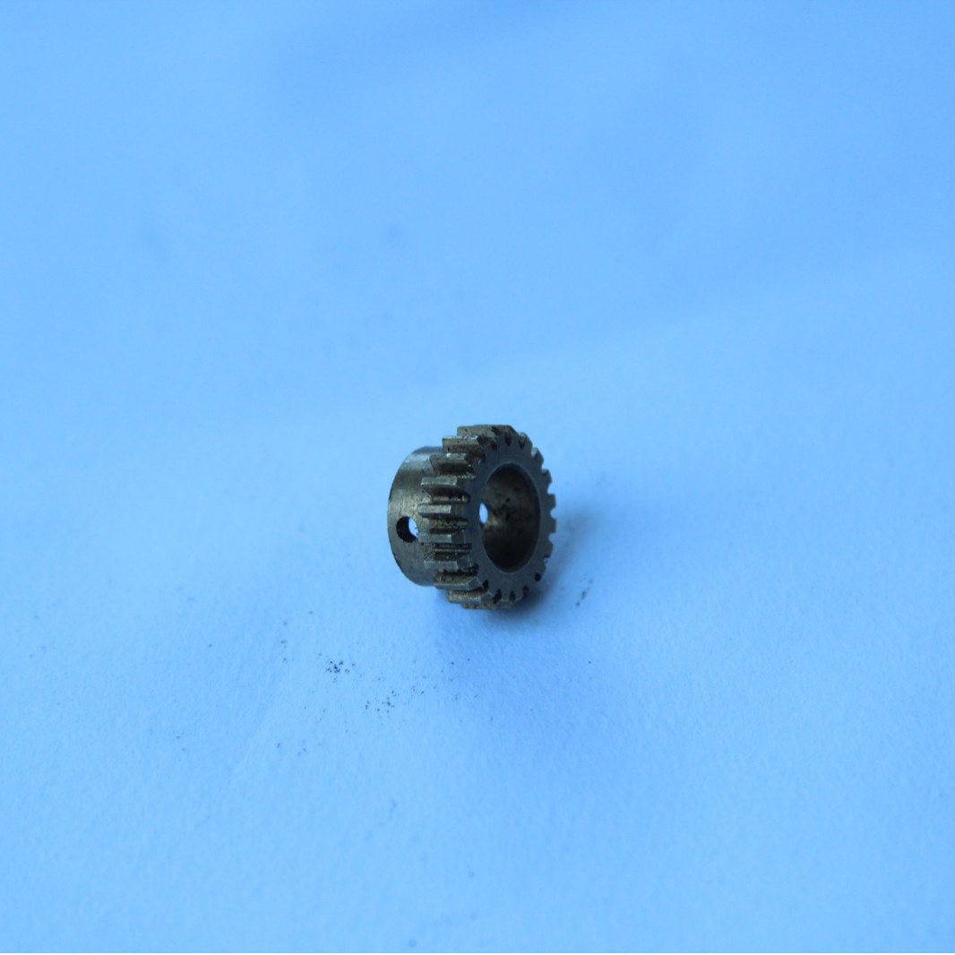The manufacturer supplies non-standard gear processing, small module gear motors, gears and gear transmission parts processing details Picture
