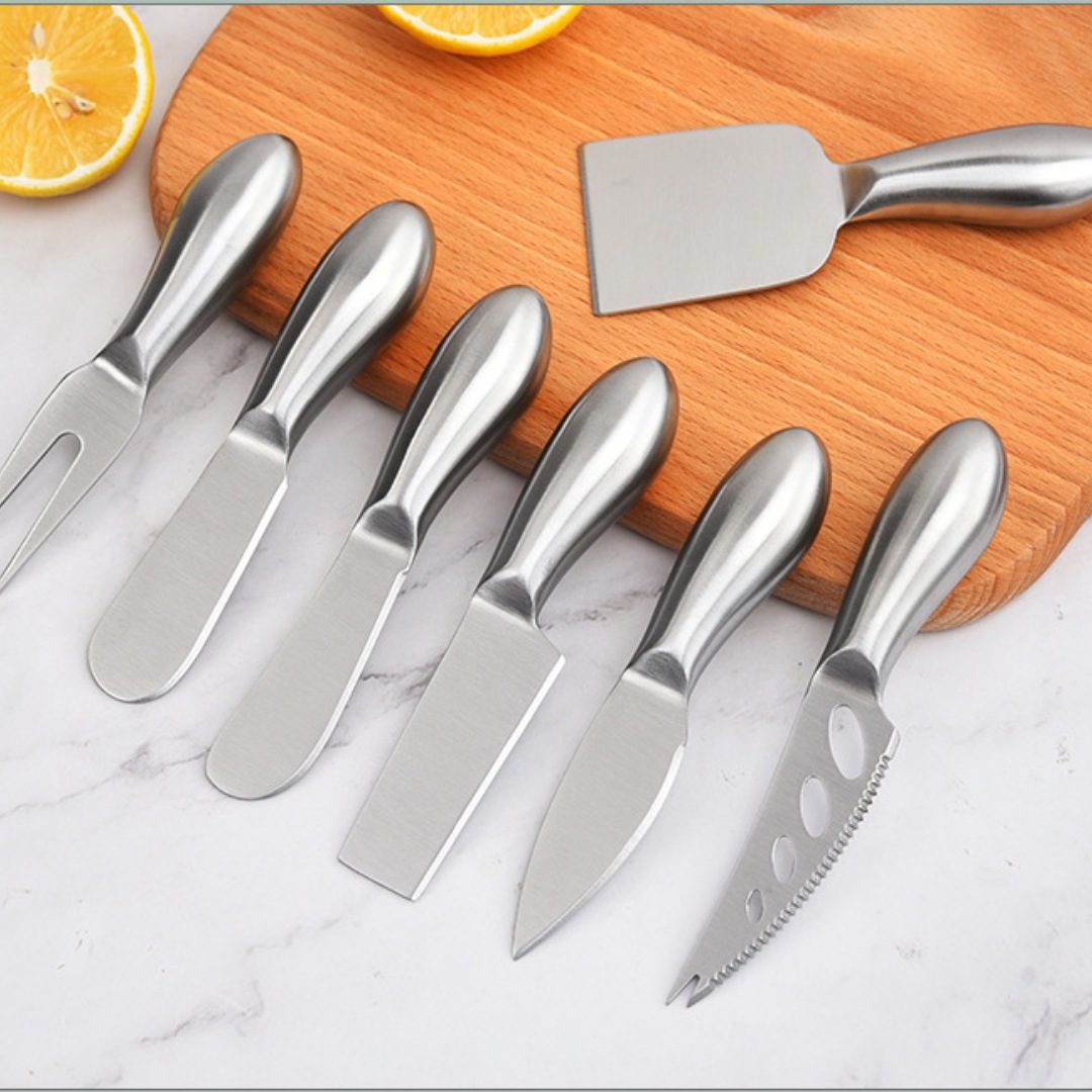 Stainless steel cheese knife set, hotel Western restaurant butter knife gift box, modern cheese knife, fork, spoon and knife set Application Scenario