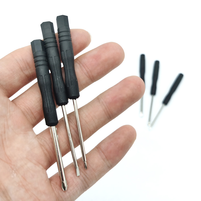 Screwdriver cross-shaped toys with free gifts, small disassembly tools 2.03.0 mini screwdriver covers wholesale Application Scenario