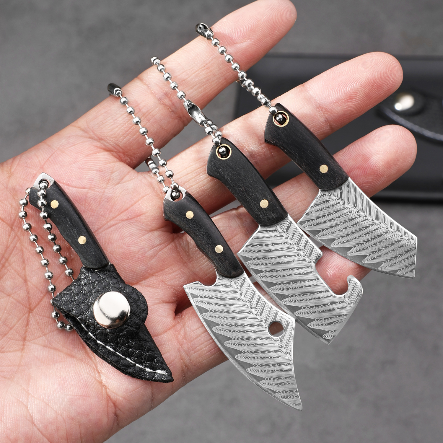 New stainless steel mini knife, portable keychain, express delivery opener, outdoor bottle opener, pocket-sized small fish knife details Picture