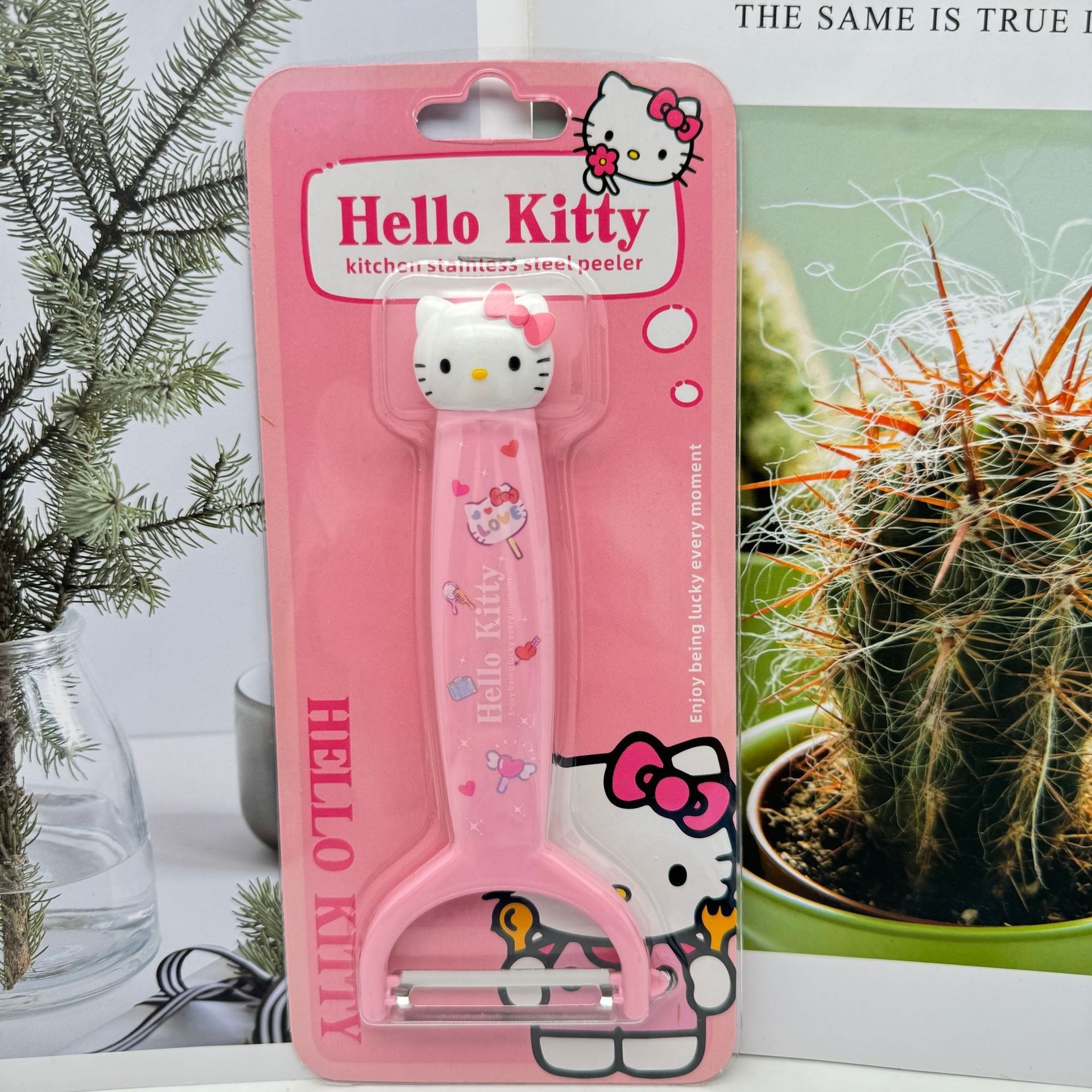 Sanrio Kuromi, Cinnamon Dog, Kitty, Fruit peeler, fruit peeler, portable kitchen vegetable and fruit grater full figure
