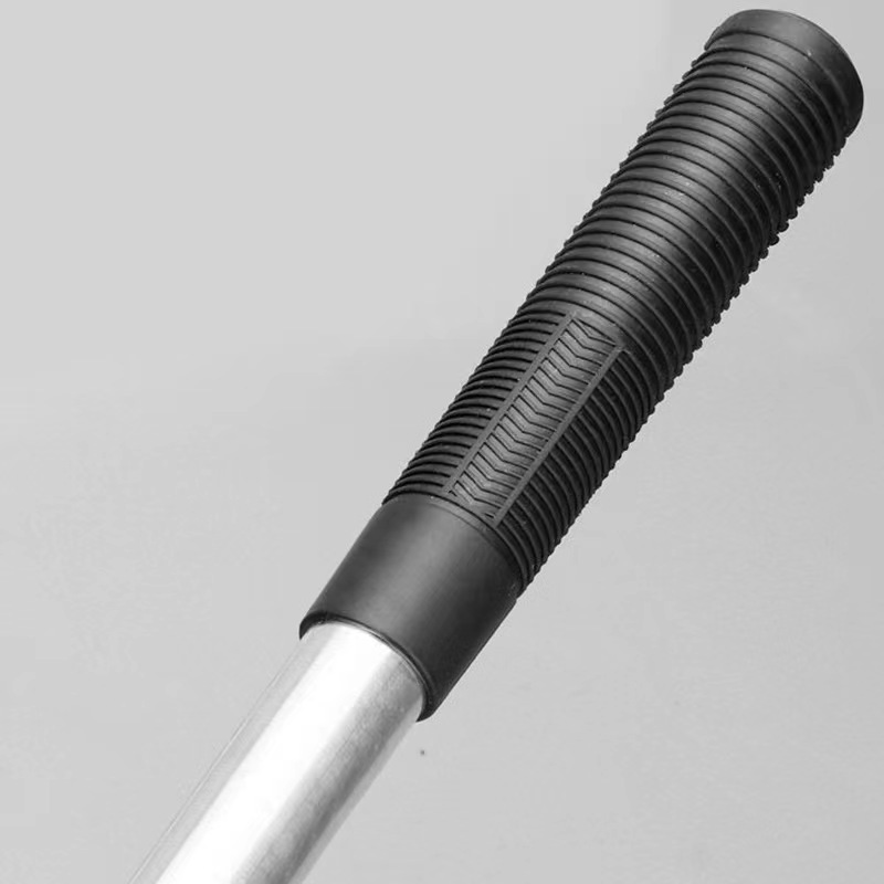 High manganese steel double-chop sickle, large long-handled agricultural straw and grass cutting, wide fan sickle, dual-purpose tree branch and firewood cutting knife Application Scenario