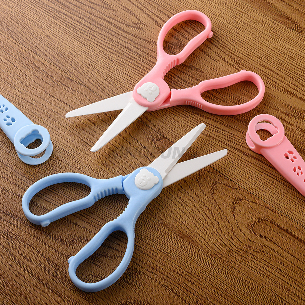 Ready-made ceramic baby food scissors with storage box, baby food scissors for takeout, portable kitchen vegetable and meat scissors details Picture