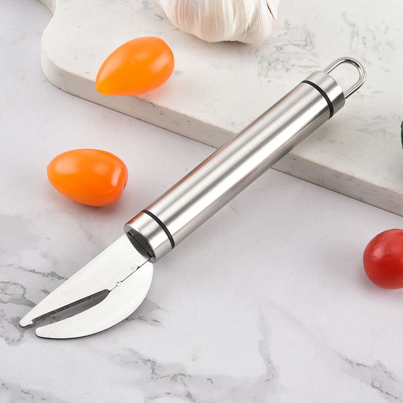 304 stainless steel intestinal knife, professional poultry intestinal knife, chicken intestinal knife, duck intestinal knife, fish, eel and loach intestinal opening tool Application Scenario