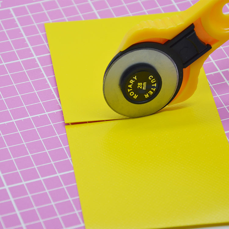 Wholesale 28mm cutting round knife, wheel knife, cutting round knife, roller knife, fabric cutting knife, fabric splicing round roller knife, diameter 45MM details Picture