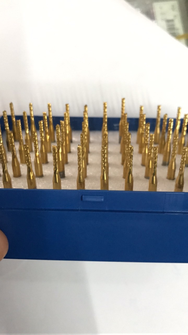 Titanium-coated PCB milling cutters, alloy milling cutters, engraving milling cutters, corn milling cutters, milling cutters 0.8-3.175M Item Picture