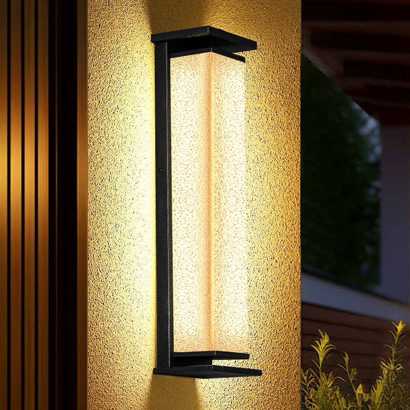 Outdoor waterproof solar wall lamps, villa side gates, columns, exterior walls, courtyards, simple outdoor electric wall lamps Application Scenario