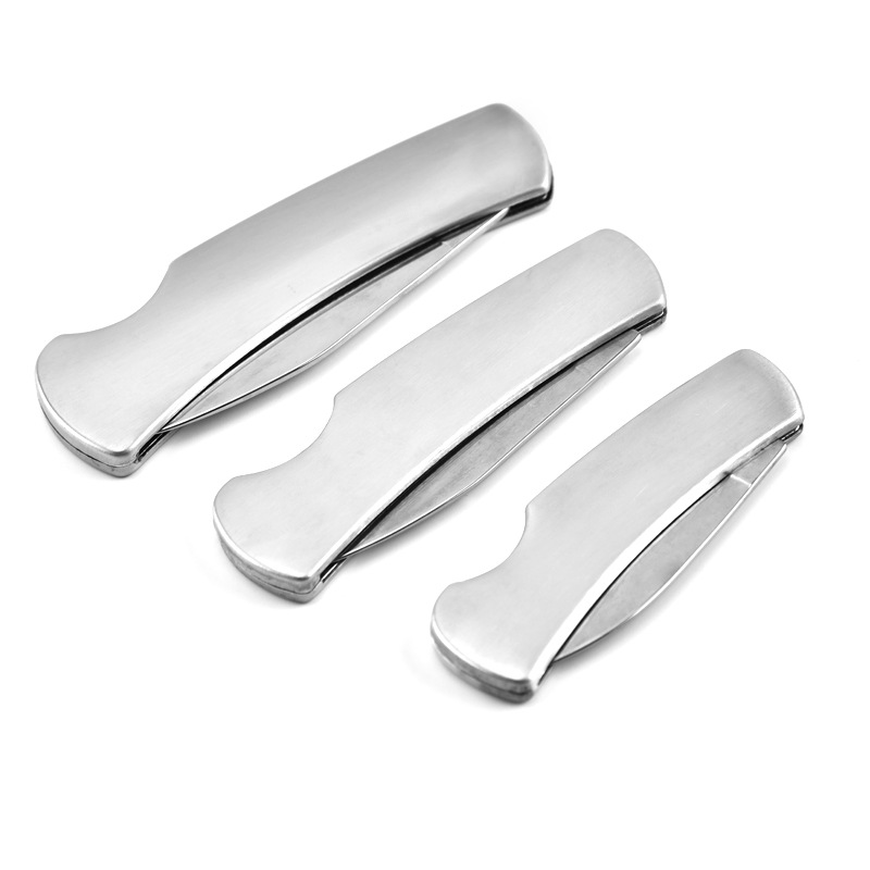 Wholesale stainless steel multi-functional folding outdoor knives, folding fruit knives, portable folding knives and camping knives from the manufacturer Application Scenario
