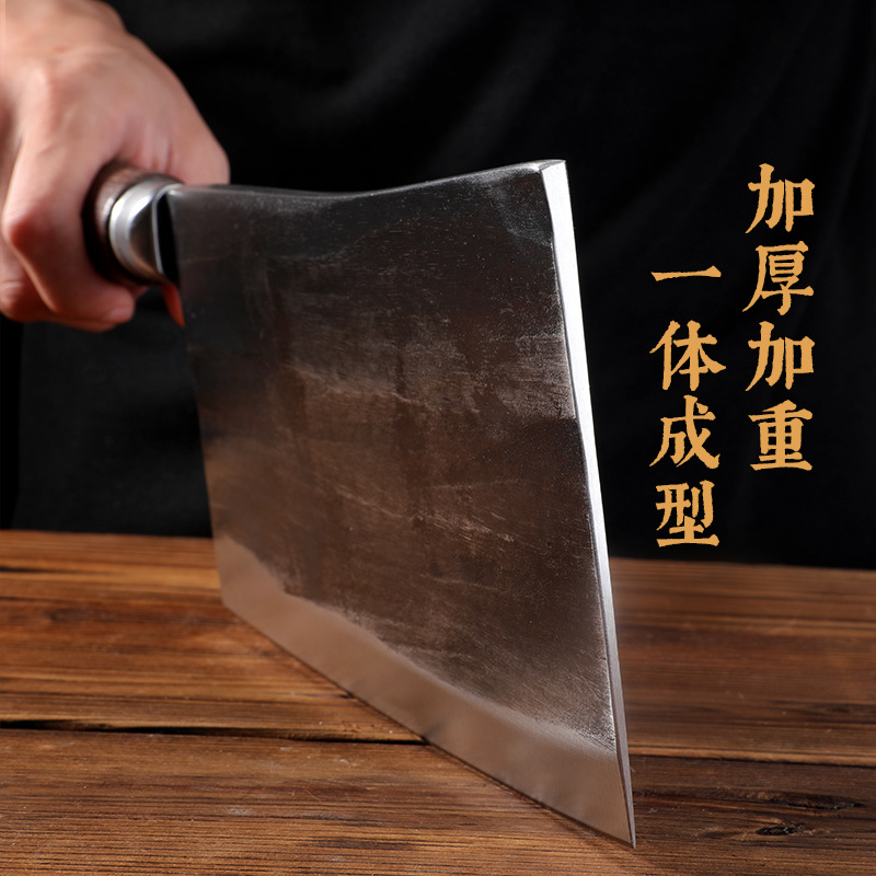 Jiangfeng commercial chopping knives are hand-forged. They are old-fashioned commercial professional hotel chefs' sharp and durable chopping knives Application Scenario