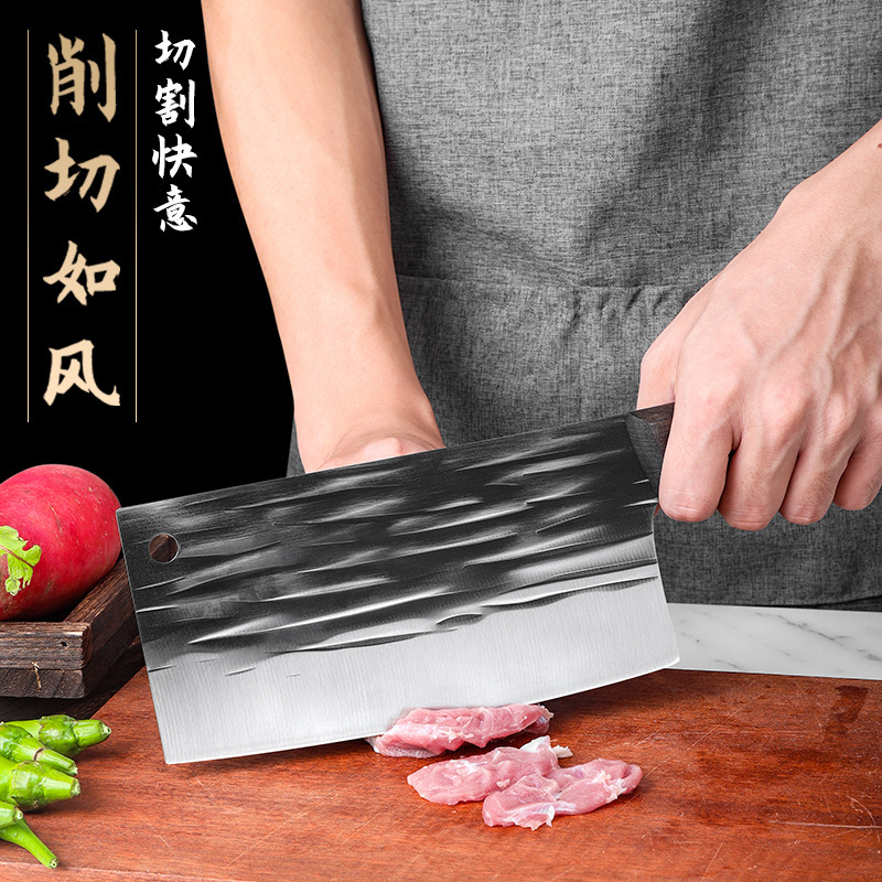 Yangjiang kitchen knife, a household hand-forged sharp knife, is a chef's meat slicing and traveling knife. It can be used for both cutting and chopping Application Scenario