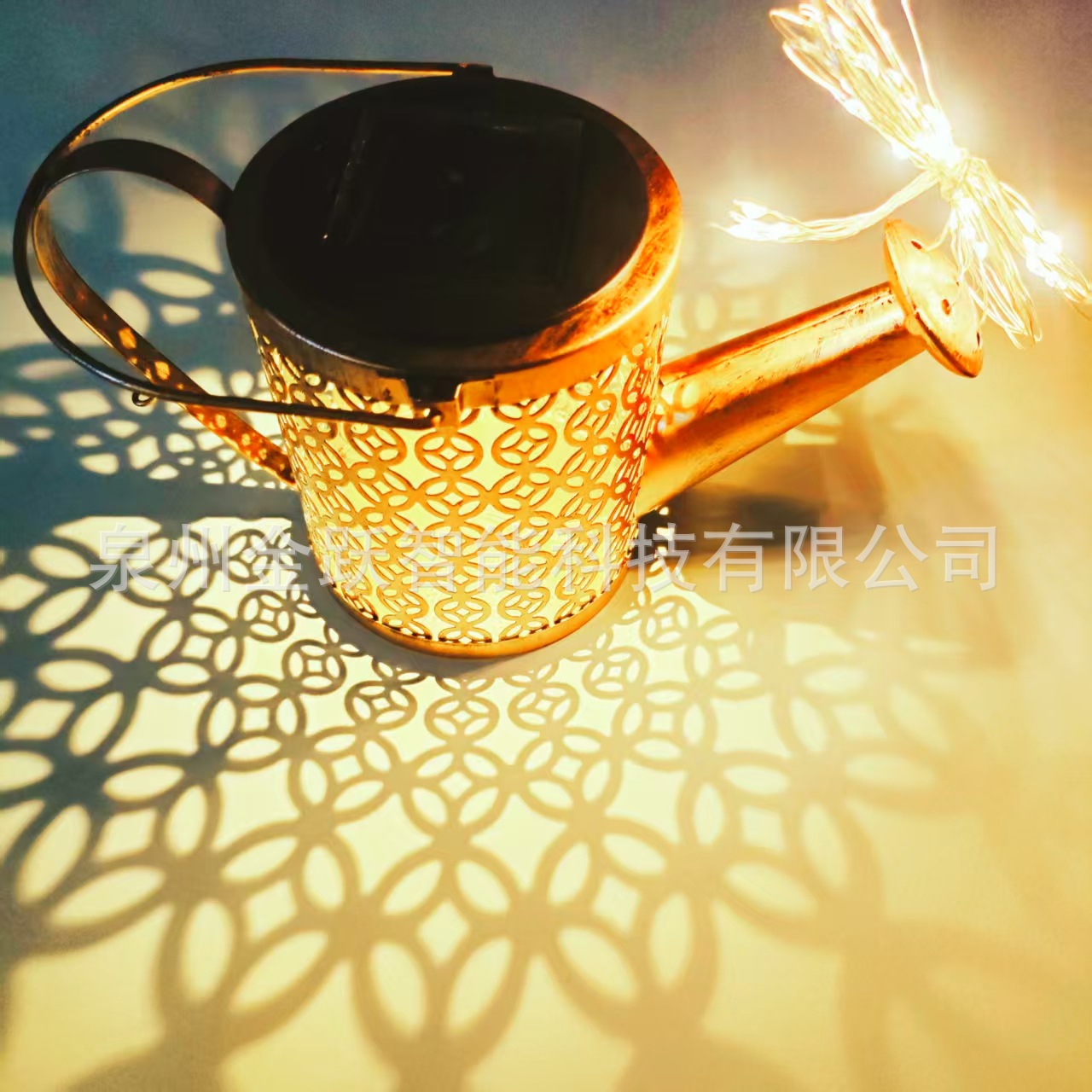 Cross-border new copper coin solar water bottle lamp, ironwork hollowed-out outdoor rainproof decoration, garden, courtyard, lawn, ground plug Application Scenario
