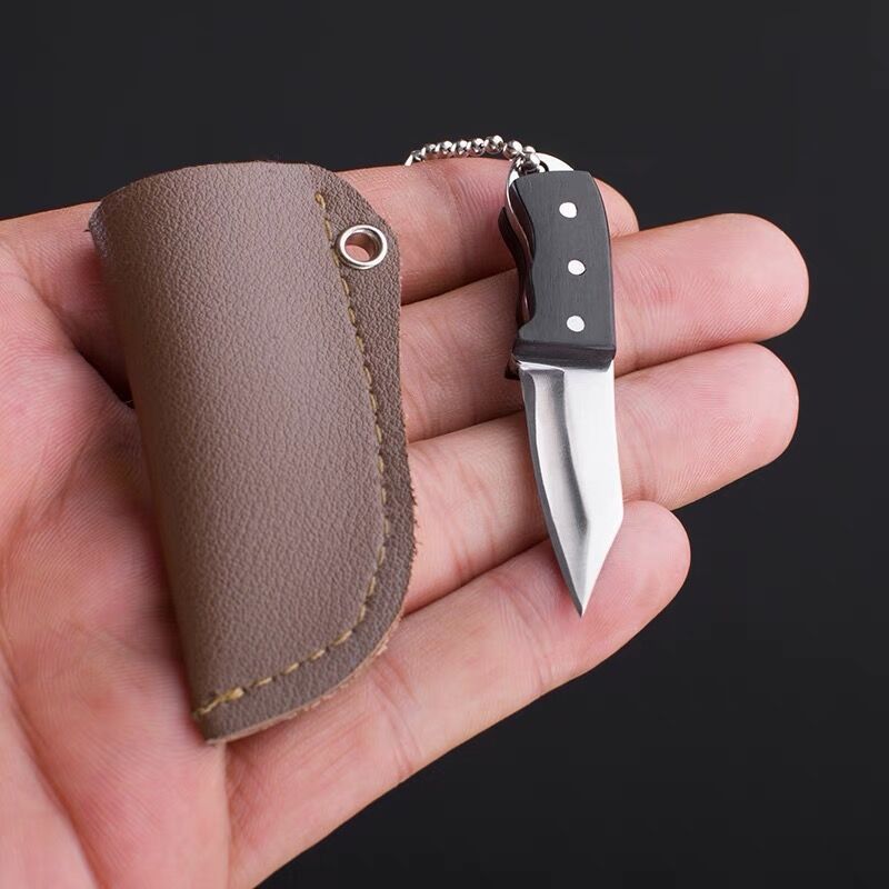 The new brass mini knife, the small push knife, and the small straight knife made of colored wood are sharp and portable. It's a perfect tool for opening boxes and packages undefined