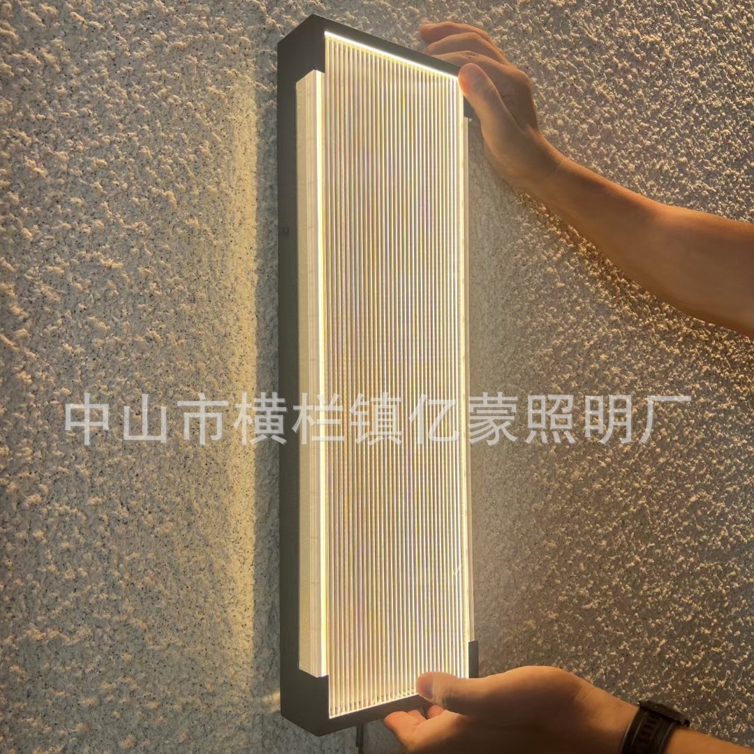 Outdoor wall lamp solar 2025 new model outdoor waterproof courtyard villa balcony terrace entrance wall exterior lamp details Picture