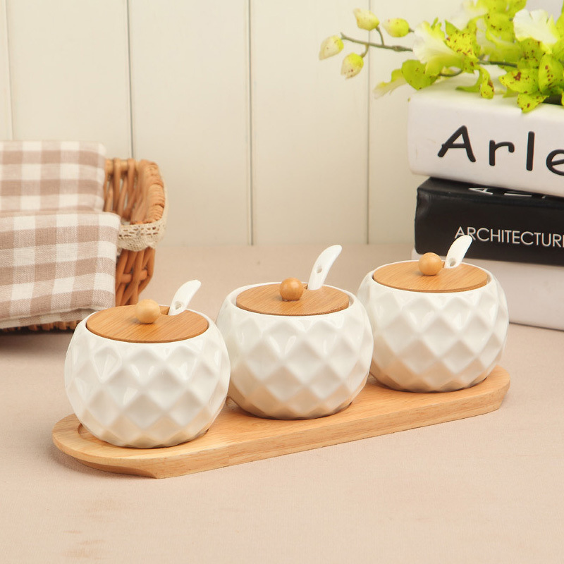 Ceramic seasoning bottles and jars, kitchenware seasoning boxes, salt jars, sugar, monosodium glutamate, pepper seasoning boxes, household chili seasoning jars details Picture