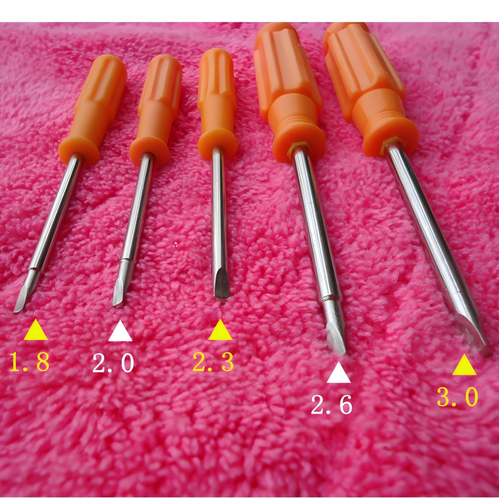 Triangle screwdriver 1.8 mm2.0 mm2.3 mm2.6 mm3.0 mm mini screwdriver details Picture